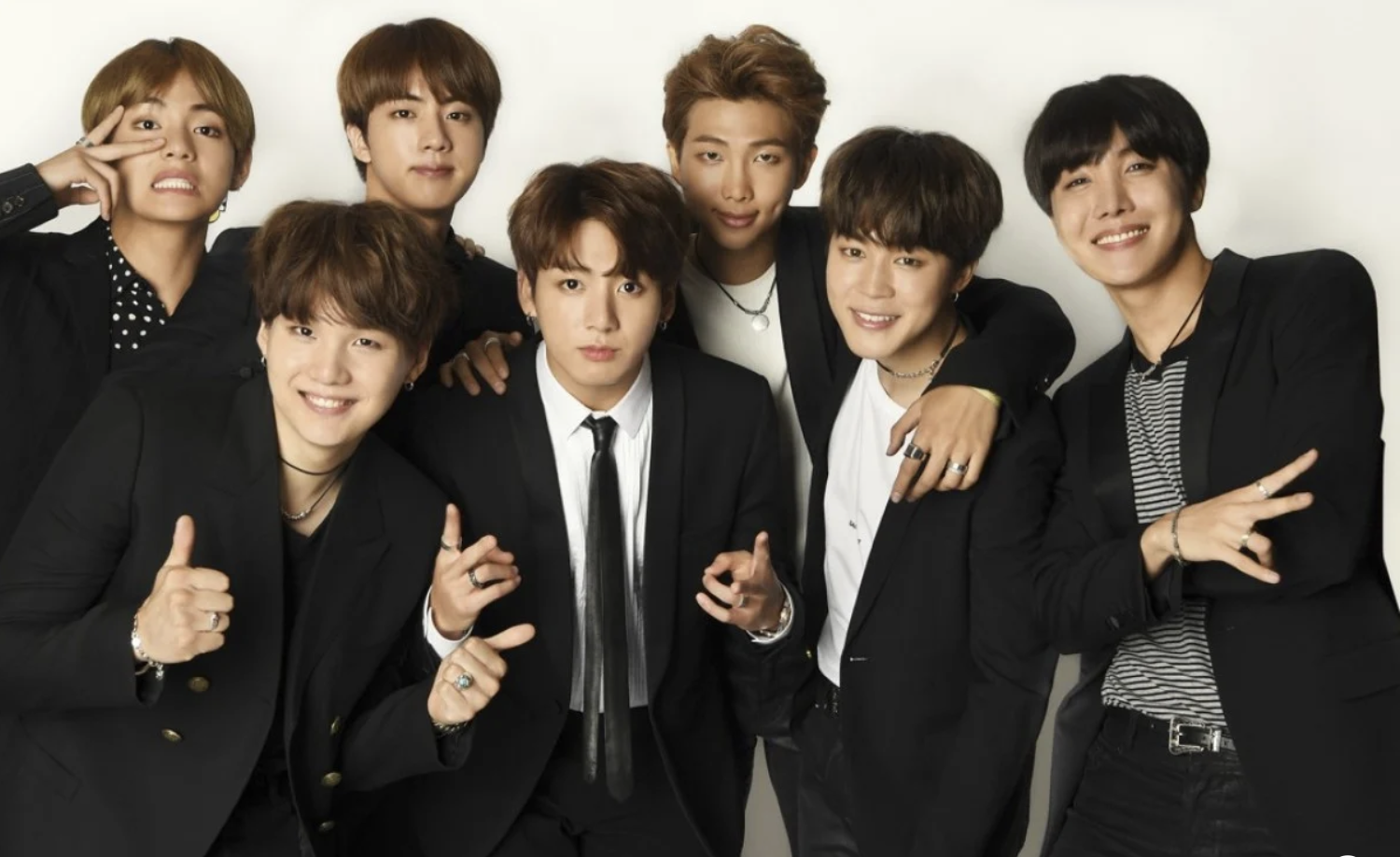 BTS Group Photo 1